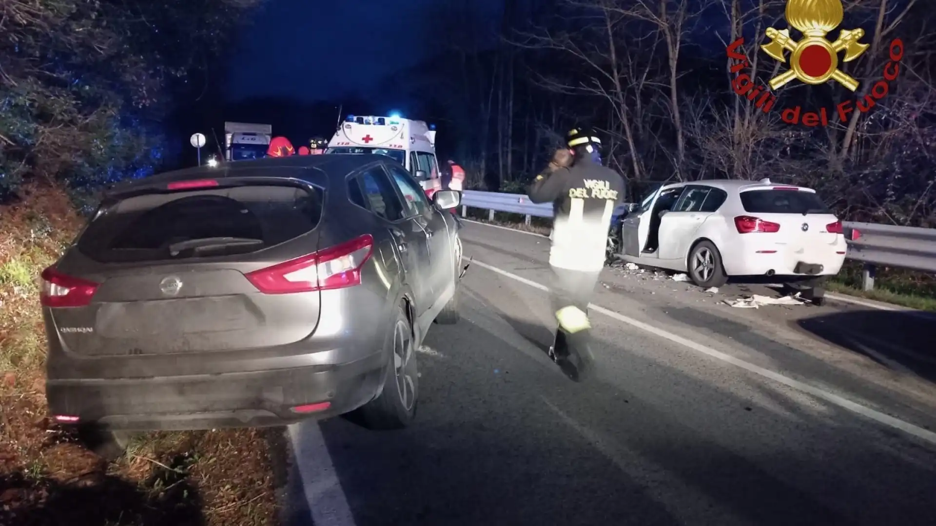 Colli a Volturno: violento incidente nel pomeriggio sulla statale 158. Tre i feriti totali.